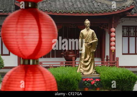 Statue of Lu Yu teamaster of China at Mei Jia Wu tea plantation Long Jing area of Hangzhou Stock Photo