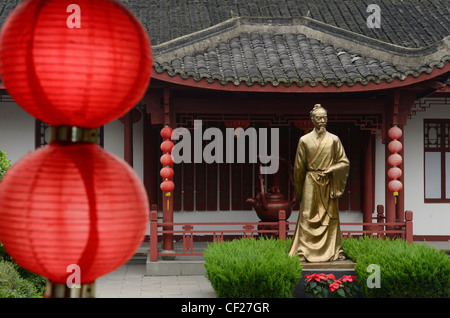 Statue of Lu Yu teamaster of China in courtyard of Mei Jia Wu tea plantation Long Jing Hangzhou Stock Photo