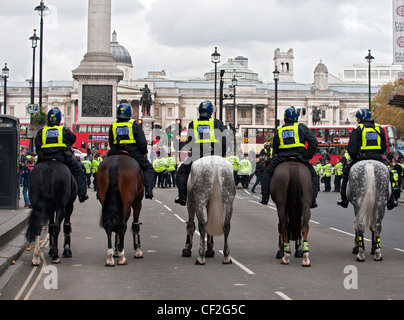 Metropolitan mounted police on duty in central London. Stock Photo