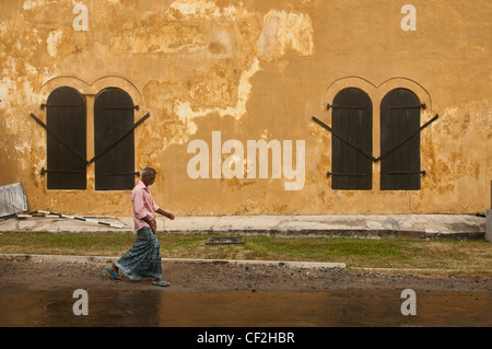 walking through the old architecture in the UNESCO World Heritage Site of Galle, Sri Lanka Stock Photo