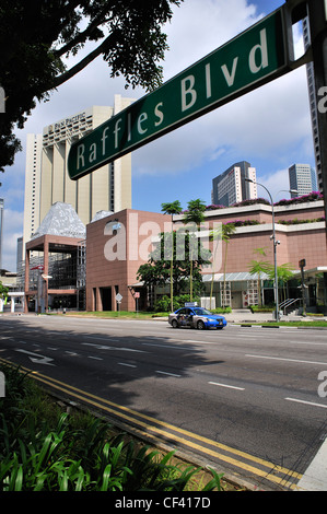 Singapore Bras Basah Road,Raffles Boulevard,Asian teen teens