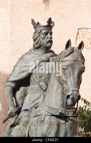 Statue of Alfonso VIII, 1155 - 1214, King of Castille. Sculptor, Javier Barrios. Cuenca, Cuenca province, Spain Stock Photo