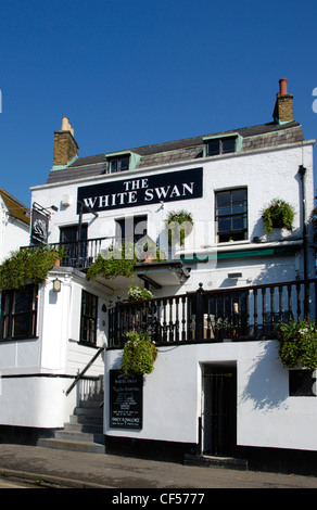 The White Swan pub on the riverside in Twickenham. Stock Photo