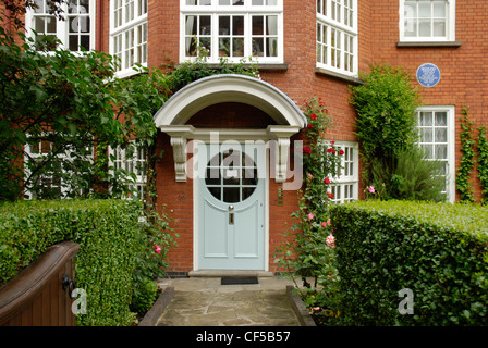 The facade of the Sigmund Freud Museum in Maresfield Gardens. Stock Photo