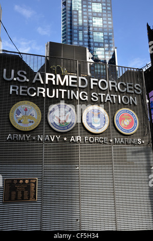 US Armed Forces recruitment station, Times Square, Manhattan, New York City, USA Stock Photo