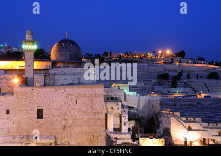 Al Aqsa Mosque, the third holiest site in Islam, with Mount of Olives in the background in Jerusalem, Israel. Stock Photo