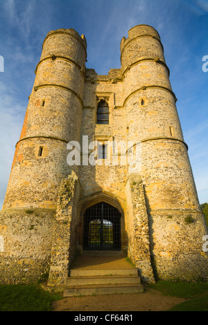 The twin towered gatehouse, all that remains of Donnington Castle, built by Richard Abberbury the Elder in 1386. Stock Photo
