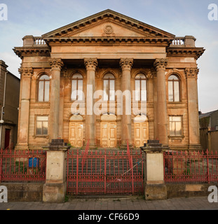 View of the facade of the Free Derry Presbyterian Church from the City Wall promenade. Stock Photo