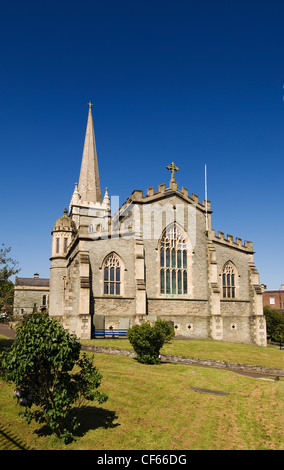 St. Columb's Cathedral seen from the City Walls promenade. Stock Photo