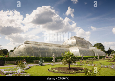 The Palm house in Kew Gardens, the world's most important surviving Victorian glass and iron structure. Stock Photo