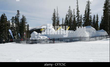 Snow fort play area for kids at the summit of Keystone Resort, Colorado Stock Photo