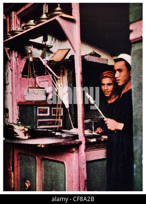 1926 Egypt Lamb Mutton meat shop Stock Photo