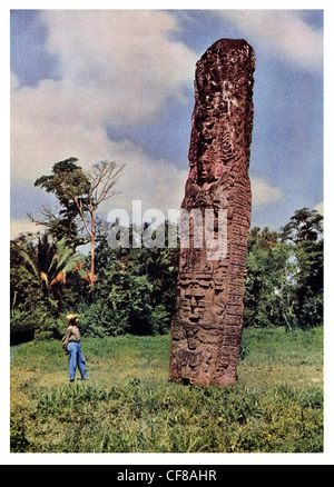 1926 Monument carved stela near Quirigua Maya civilization Central America Stock Photo