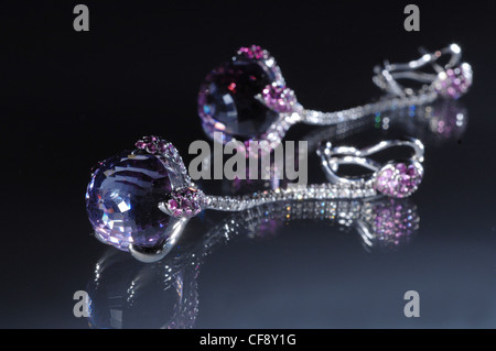 Bucherer, jewellery, amethysts, sapphire, precious stones, ear jewellery, jewellery, reflection, white gold, ear clip, Stock Photo