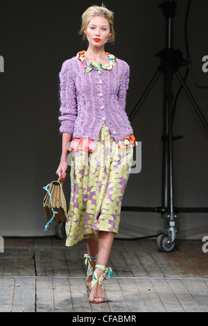 Moschino Cheap & Chic Milan Ready to Wear Spring Summer 2011 Stock Photo