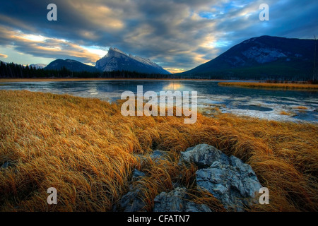 Sunset clouds over Mount Rundle and the Vermillion Lakes, Banff, Alberta, Canada Stock Photo