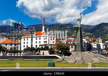 Europe, Portugal, Republica Portuguesa, Madeira, Funchal, Avenida do Mar, Praca da Autonomia, Monte, place of interest, tourism, Stock Photo