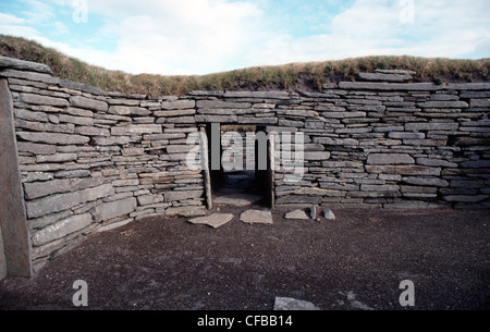 Knap of Howar Neolithic Houses on the island of Papa Westray in Orkney Stock Photo