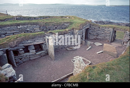 Knap of Howar Neolithic Houses on the island of Papa Westray in Orkney Stock Photo