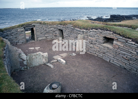 Knap of Howar Neolithic Houses on the island of Papa Westray in Orkney Stock Photo