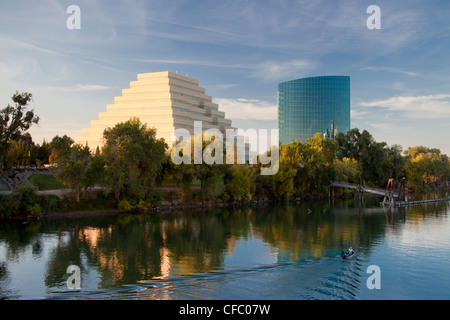 USA, United States, America, California, Sacramento, City, river, waterfront, Ziggurat, building, boat, boats, quite, river, riv Stock Photo