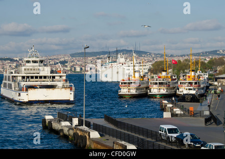 Busy waterways on the Golden Horn looking towards the Bosphorus, Istanbul, Turkey. Stock Photo