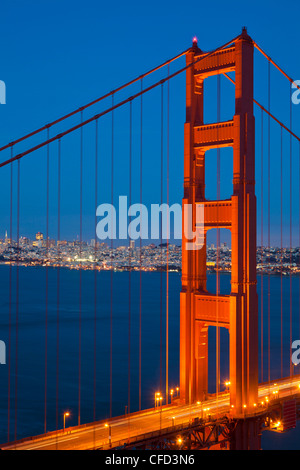 The Golden Gate Bridge, linking the city of San Francisco with Marin County, San Francisco, Marin County, California, USA Stock Photo