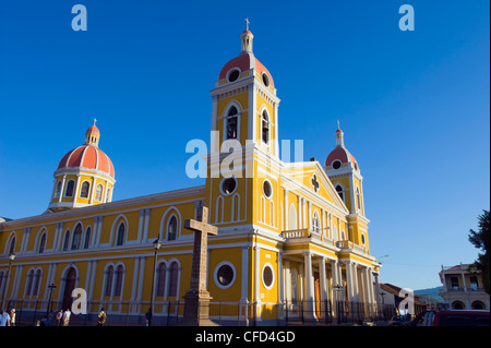 Granada Cathedral, founded in 1583, rebuilt in 1915, Granada, Nicaragua, Central America Stock Photo