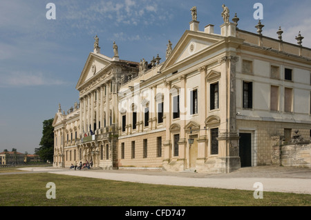 The 18th century Baroque Villa Pisani at Stra, Riviera du Brenta, Venice, Veneto, Italy, Europe Stock Photo