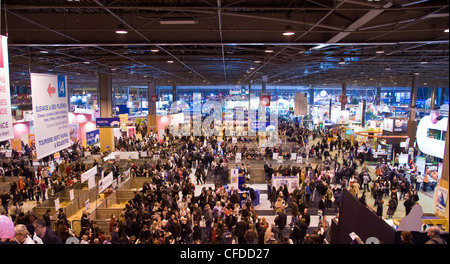 General view of the crowd at Hall 1 in Paris International Agriculture Show - France Stock Photo