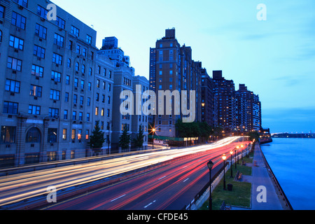 Traffic at dusk, FDR Drive, Upper East Side, Manhattan, New York City, United States of America, Stock Photo