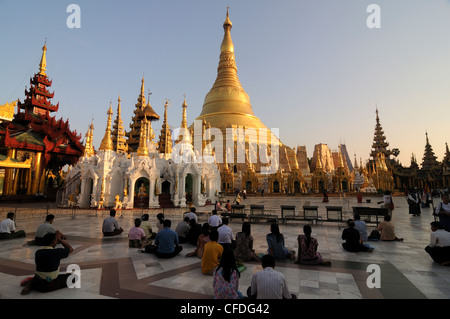 World famous Shwedagon Paya, Yangon (Rangoon), Myanmar, Asia Stock Photo