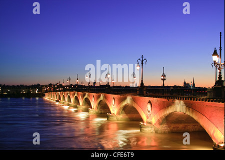 Pont de Pierre Bridge over La Garonne river Bordeaux Gironde Nouvelle-Aquitaine France