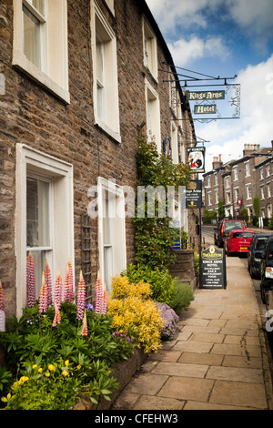 UK, England, Yorkshire, Wensleydale, Askrigg, Main Street, Kings Arms Hotel Stock Photo