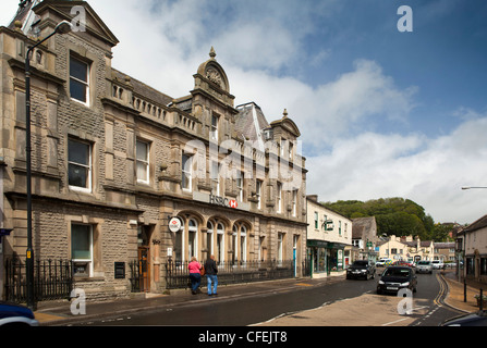 UK, England, Yorkshire, Leyburn, High Street, elegant architecture HSBC Bank building Stock Photo