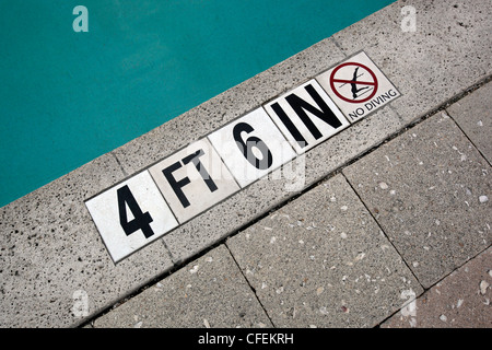 swimming pool depth numbers Stock Photo