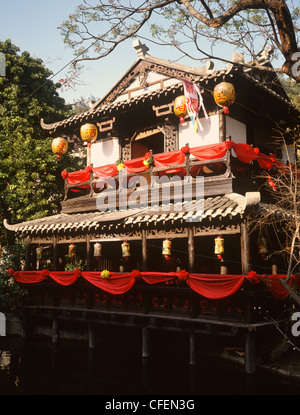 Hong Kong Kowloon Sung Dynasty (Replica) Village Riverside shop Stock Photo