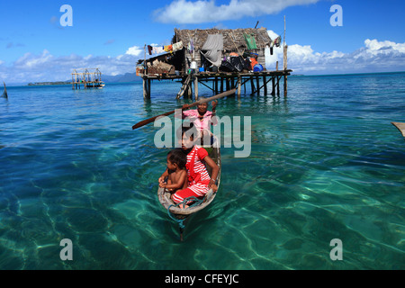 Human interest of the Sea Bajau tribes of Semporna, Sabah Stock Photo