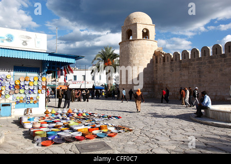 Pottery shop display outside the Great Mosque, Place de la  Grande Mosque, Medina, Sousse, Tunisia, North Africa, Africa Stock Photo