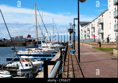 ardrossan north ayrshire mariners view and marina Stock Photo