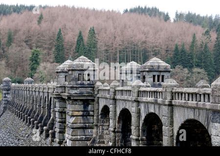 The magnificent Victorian dam built to supply Liverpool with water at Lake Vyrnwy in North Wales Stock Photo