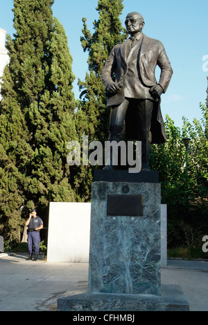 GREECE Athens  Statue of Harry S Truman - US President Stock Photo