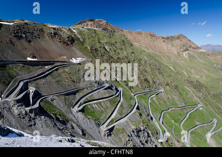 Italy, Trentino Alto Adige, Venosta Valley, Stelvio National Park, Access Road to Stelvio Pass Stock Photo