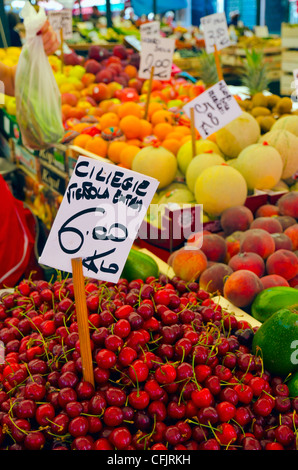 Cherries for sale at fruit and vegetable market, Rialto, Venice, Veneto, Italy, Europe