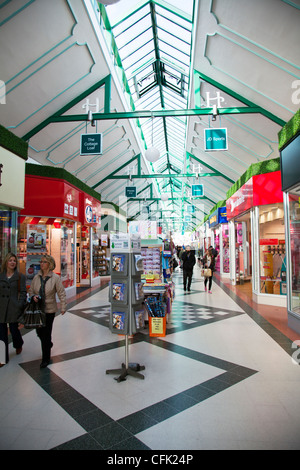 skegness town hildreds high street  shopping centre interior shop units and shoppers Stock Photo