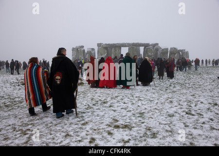 Druid ceremony during the Winter Solstice at Stonehenge, Wiltshire Stock Photo