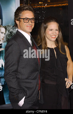 Robert Downey Jr, Susan Downey  The Los Angeles Premiere of 'Unknown' - Arrivals Los Angeles, California - 16.02.11 Stock Photo