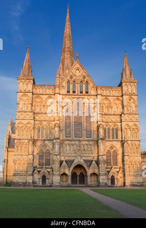 Salisbury Cathedral, Salisbury, Wiltshire, England, United Kingdom, Europe Stock Photo