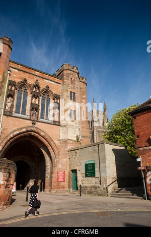 UK, England, Worcestershire, Worcester, Edgar Street, Edgar Gate Stock Photo