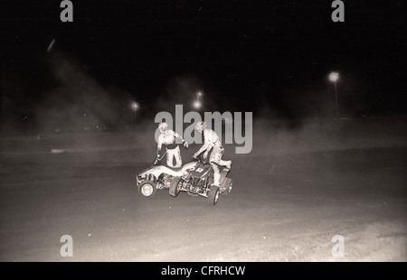 Quadrunners flat track racing at Spinners motorcycle track in ...